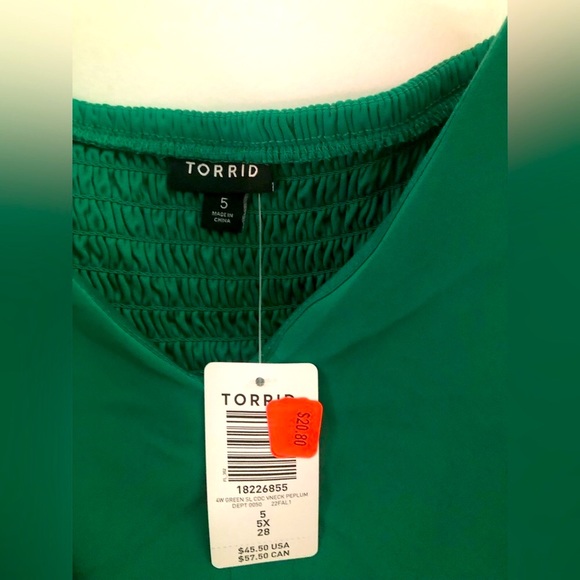 Torrid sz 5 green peplum top  NWT - Picture 7 of 7